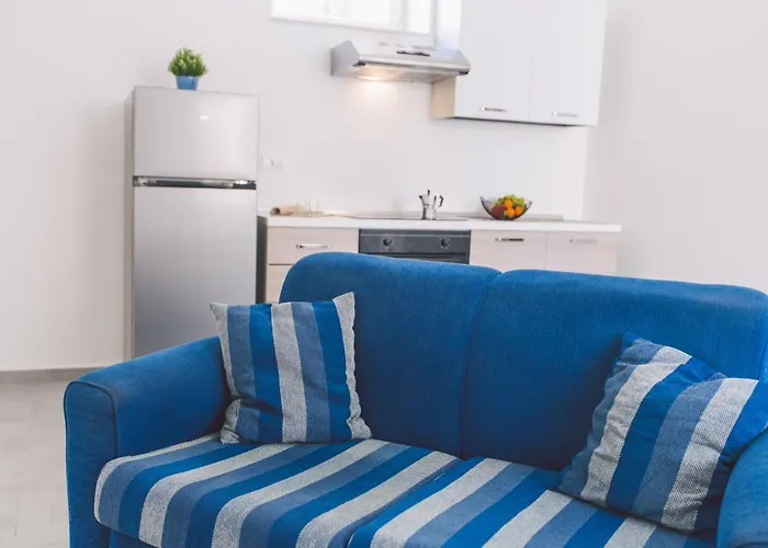 Alagona Apartment *