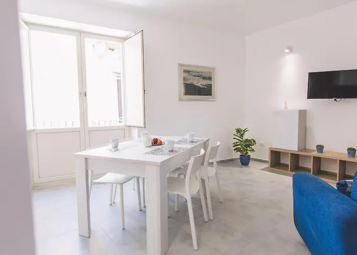 Alagona Apartment * Syrakuzy